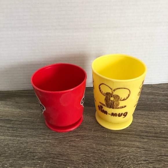 Vtg Plastic Advertising Mugs - Picture 3 of 11